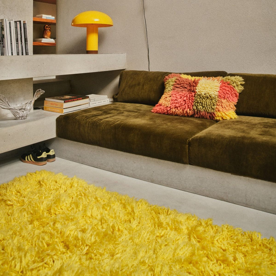 Fluffy rag cushion (60x40cm)