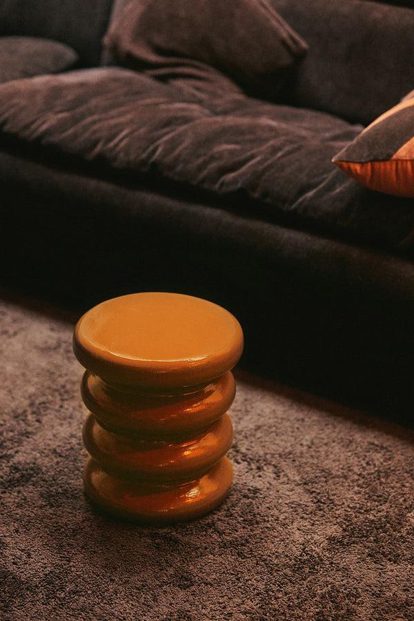Allure side table caramel