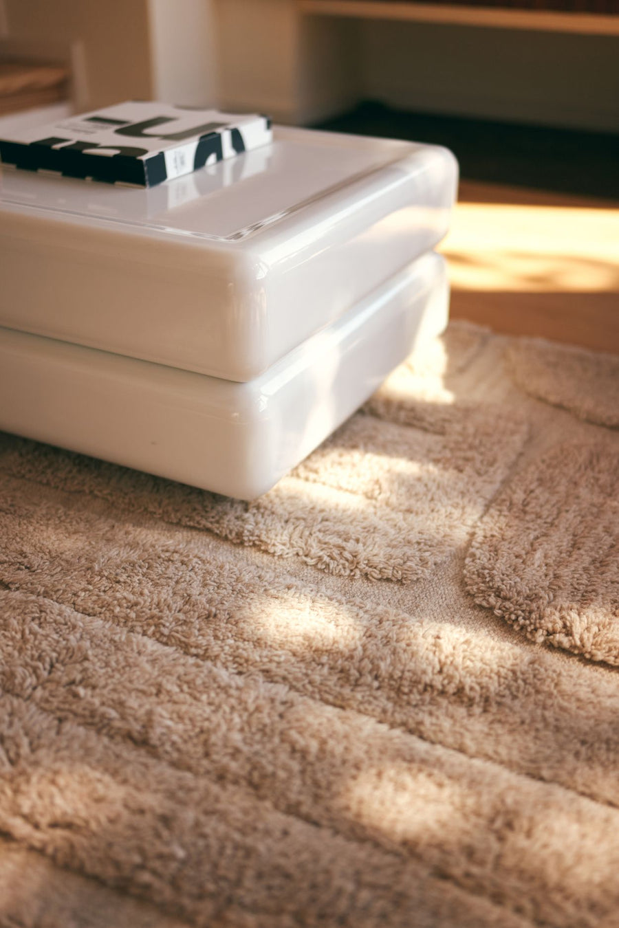 Tufted rug limestone (160x230cm)