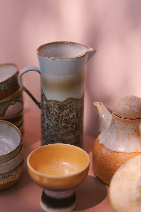 70s ceramics: jug shell