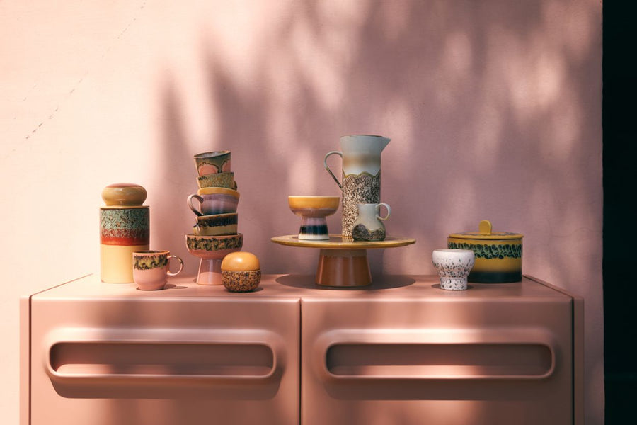 70s ceramics: sugar pot bay