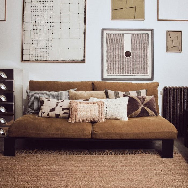 Velvet brown cushion (50x30cm)