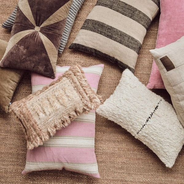 Velvet brown cushion (50x30cm)