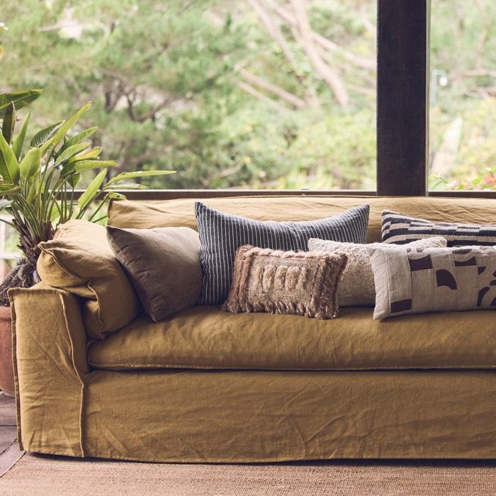 Velvet cushion army green (60x40cm)