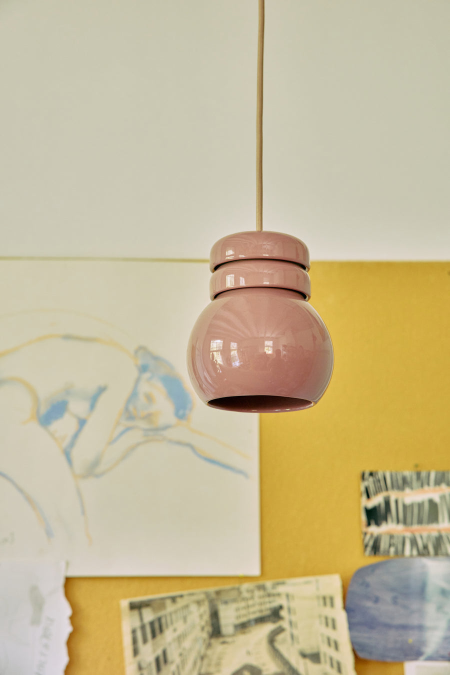 Bulb pendant lamp, blush