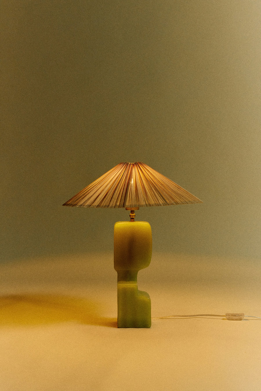 Lampvoet Coumn lime