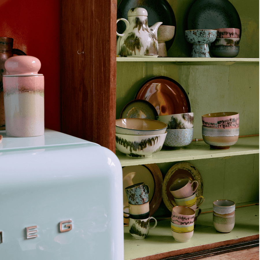 70s ceramics: café mug, tide
