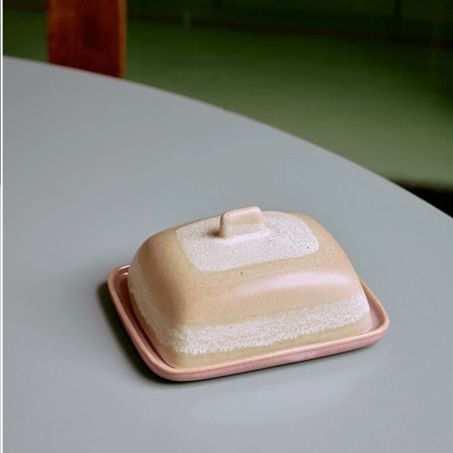 70s ceramics: butter dish, skyline