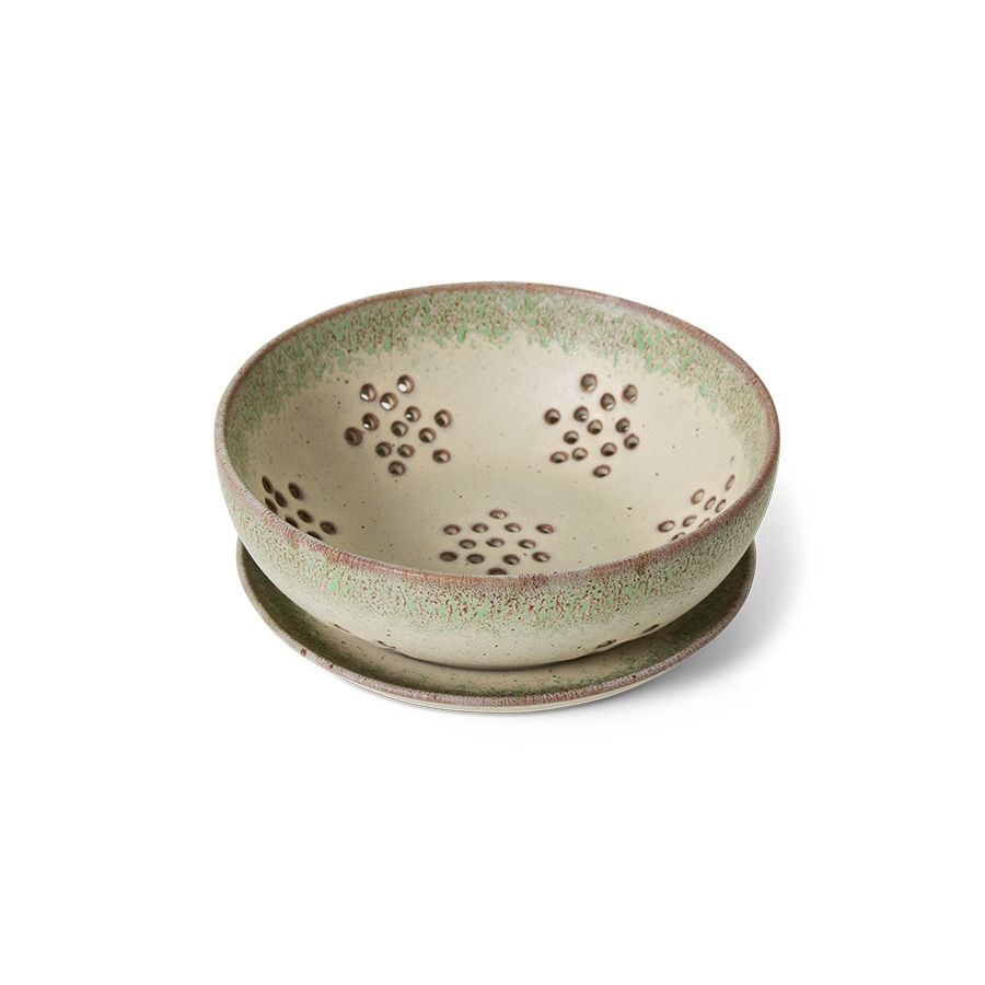 70s ceramics: berry bowl, slush