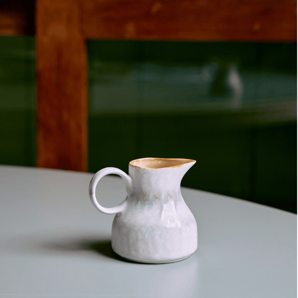 70s ceramics: milk jug, petal