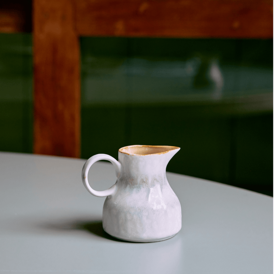 70s ceramics: milk jug, petal