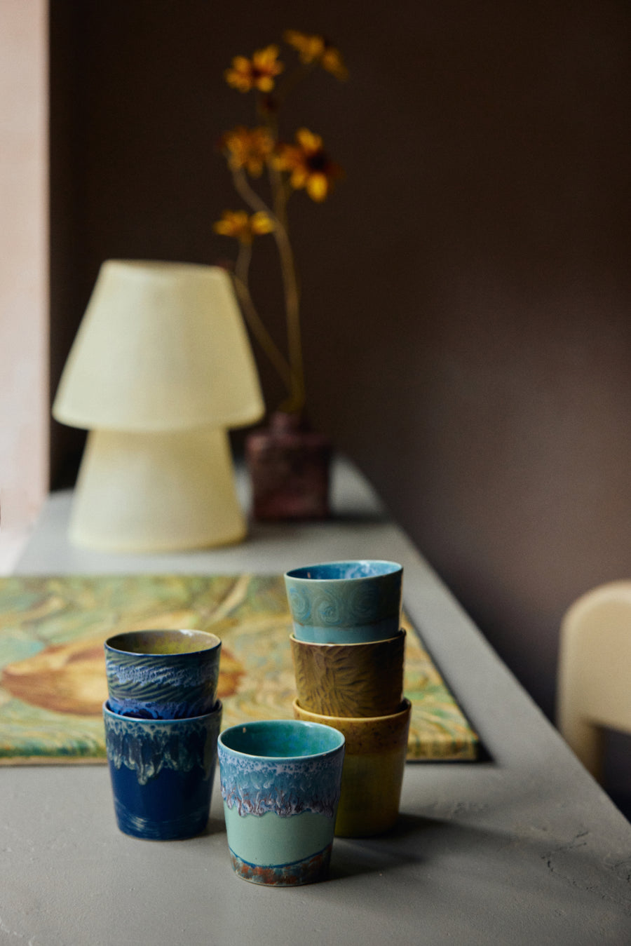 Koffimeok 70s ceramics Van Gogh self portrait (set van 2)