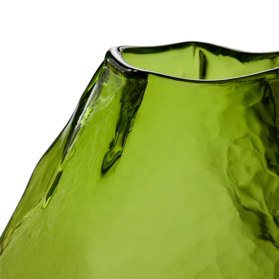 Vaas gemstone peridot