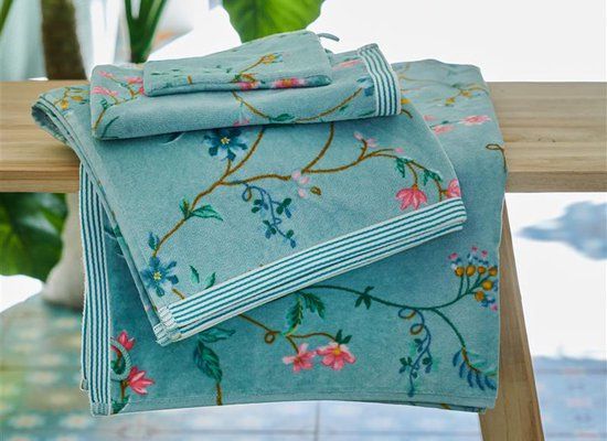 Pip Studio Les Fleurs Shower Towel Blue