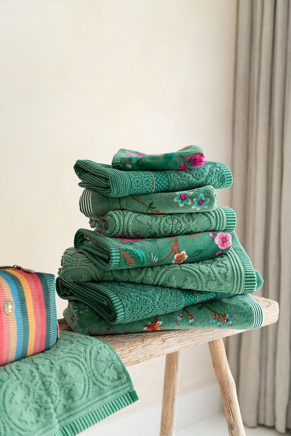 Pip Studio Tile de Pip Shower Towel Green