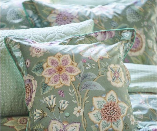 Pip Studio Viva Las Flores Quilted Cushion Green