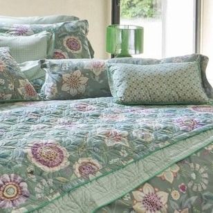 Pip Studio Viva Las Flores Quilted Cushion Green