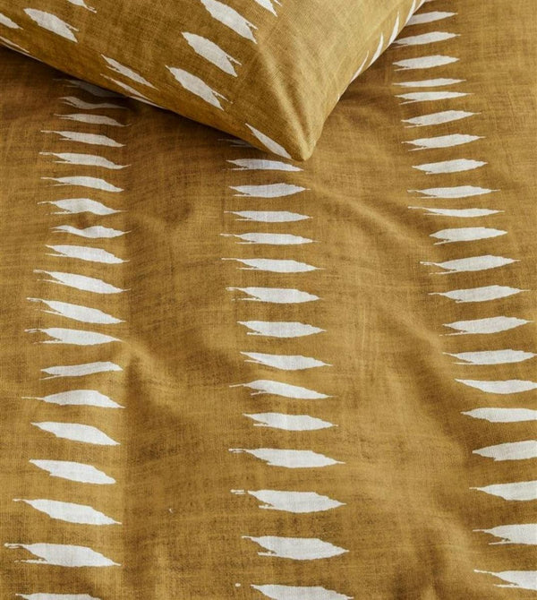 vtwonen Ikat Ochre