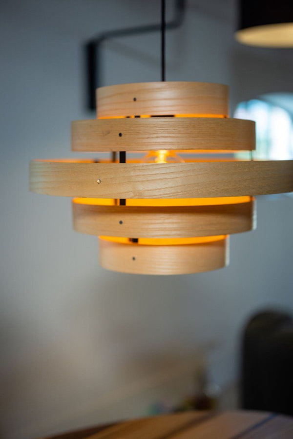 Oaknut pendant 5 ring