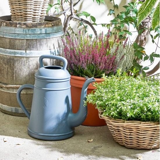 Tobi gieter antraciet 12 liter - l46xb26xh43cm