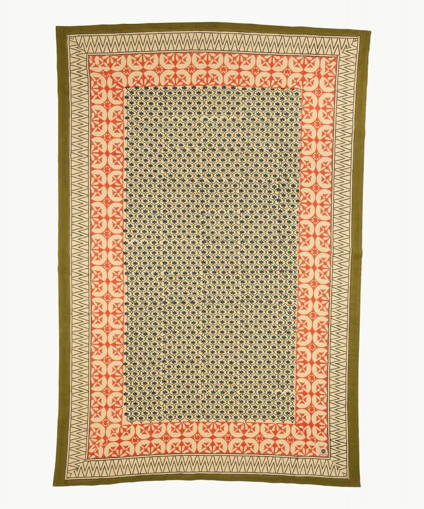 Faina throw