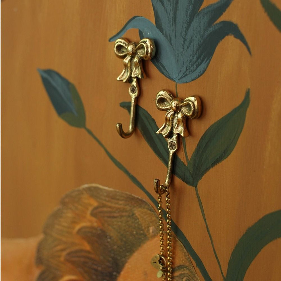 Bowie Bow Hook Set