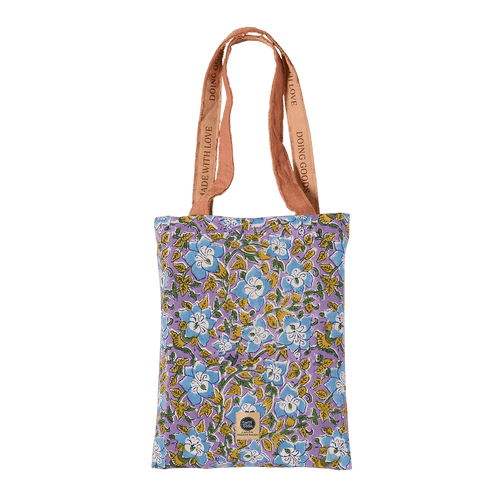 Alyssa Single Throw in Tote Bag