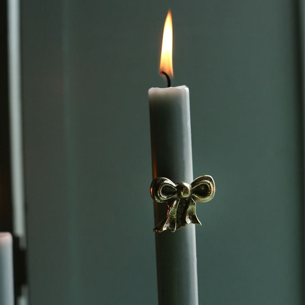 Bowie Bow Candle Pin