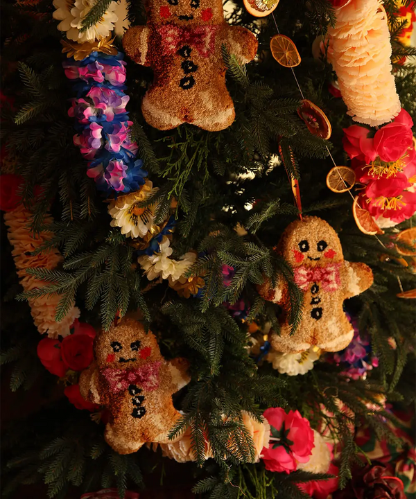 Hanger Ginger Bread