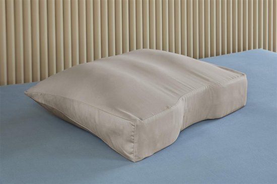 Silvana Support Satin Shoulder Contour Sand