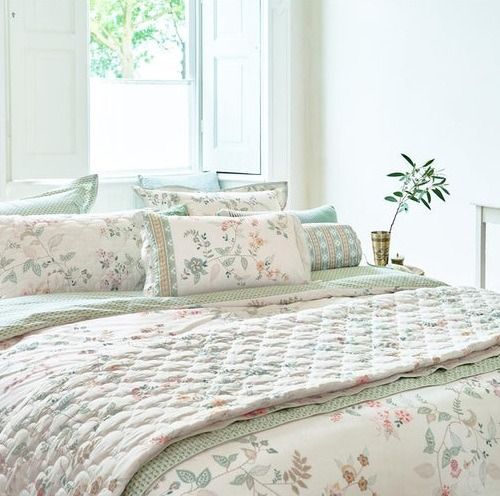 PIP Kili Flower White 140x200/220