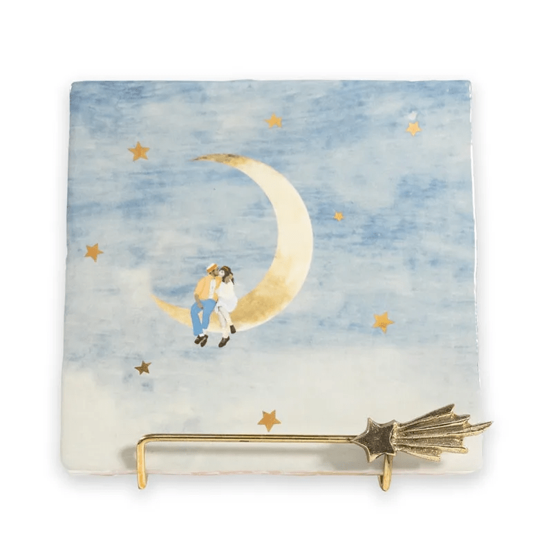 Golden Stand Shooting Star