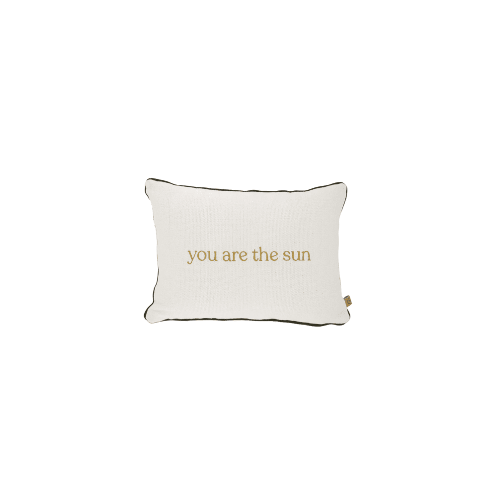 Kussen You are the sun / hartjes