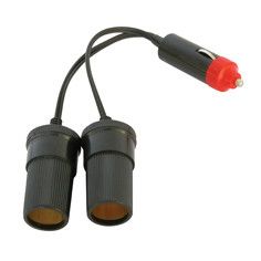 Carpoint 2-weg steker 2x12/24v 8a