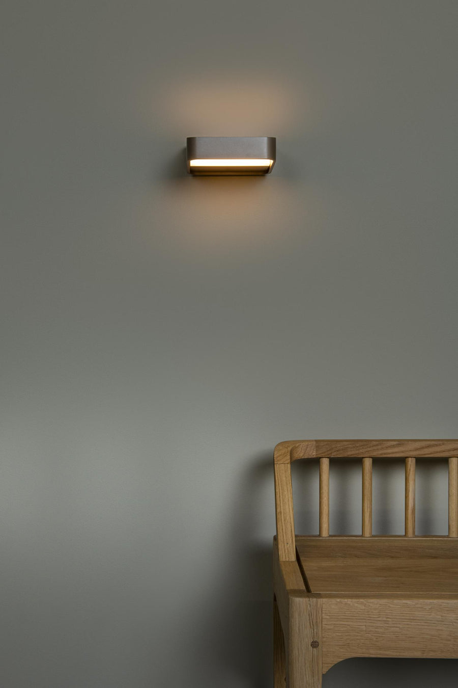 Lucide SILVI oplaadbare LED-wandlamp met dimfunctie 3,7 W, koffie