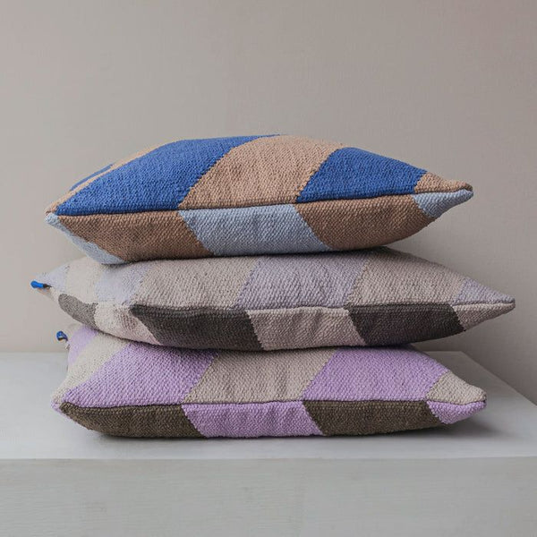 Across kilim cushion cover 50x50 , light lila + natural filled inner cushion 50x50