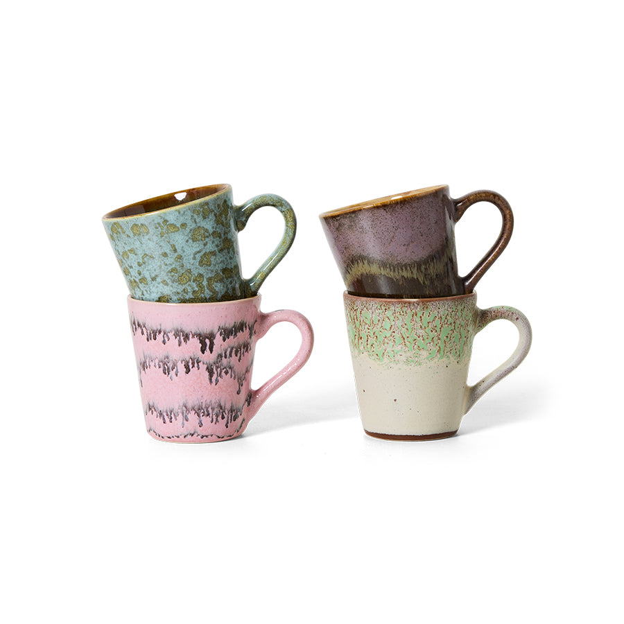 Espressomok 70s ceramics brutalism paars