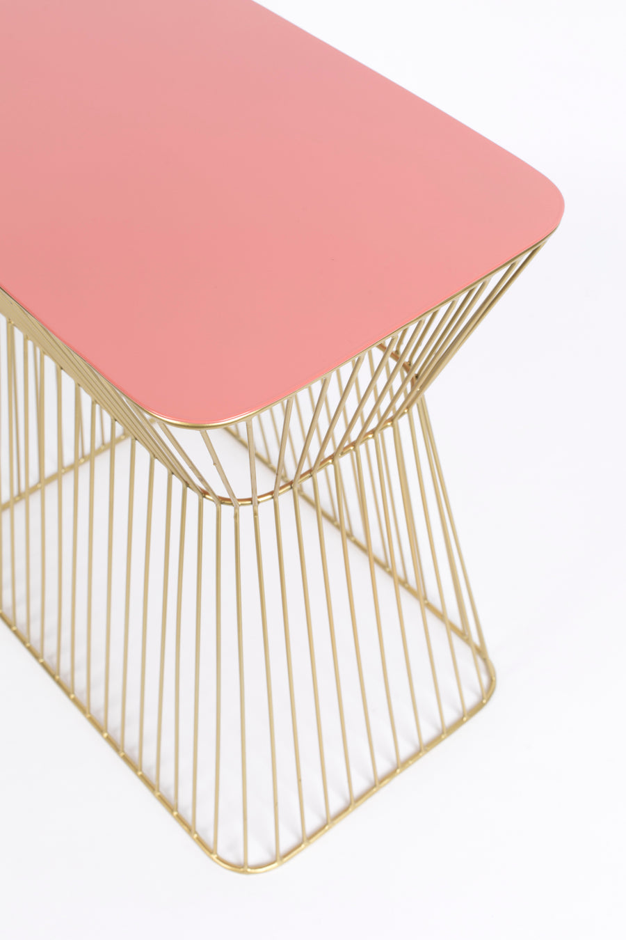 Zijtafel No Offence Oudroze