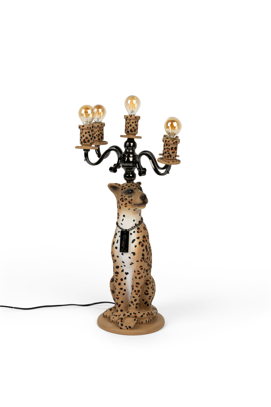 Proudly crowned panther vloerlamp spotted