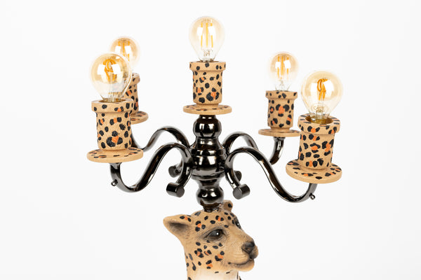 Proudly crowned panther vloerlamp spotted