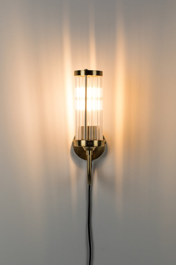 Angel on fire wandlamp