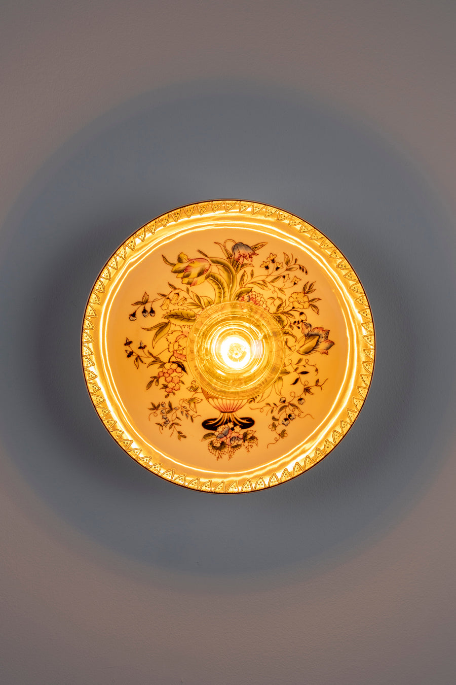 Wandlamp Grannies Dishes Off Wit L