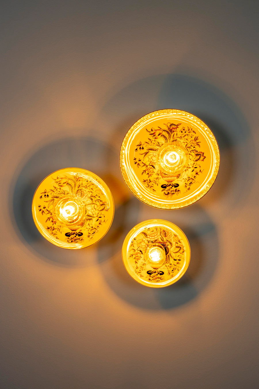Wandlamp Grannies Dishes Off Wit L