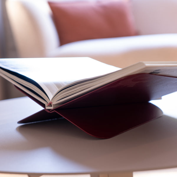 Boekenstandaard Atalanta burgundy