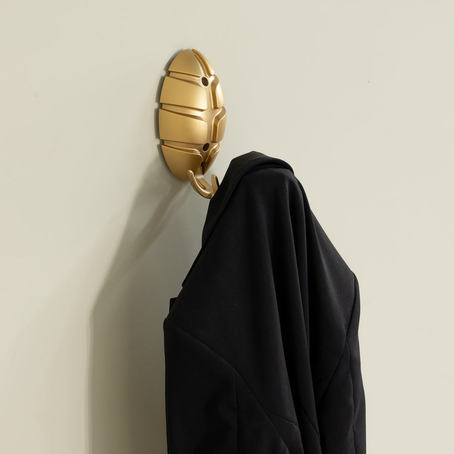 Wandhaak Bug goud