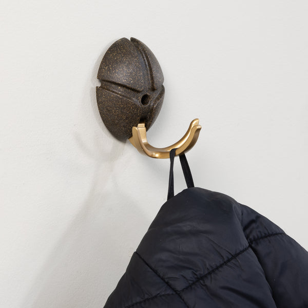 Wandhaak Tick Bio donkerbruin