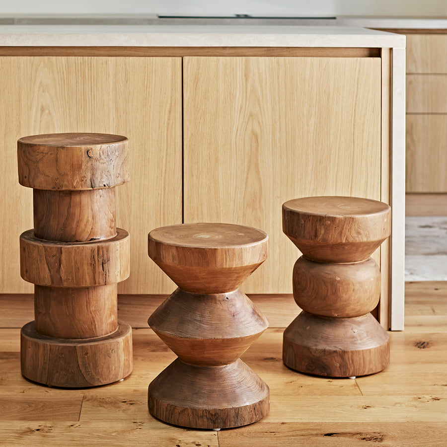 Forma teakhouten bijzettafel Rizo naturel