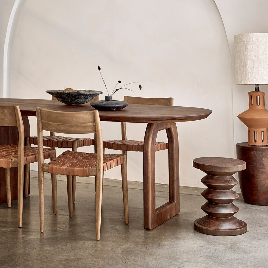 Bullnose dining table brown 240 mix base
