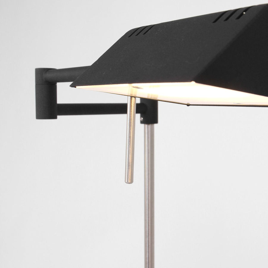 Vloerlamp Karl 5895ZW Zwart