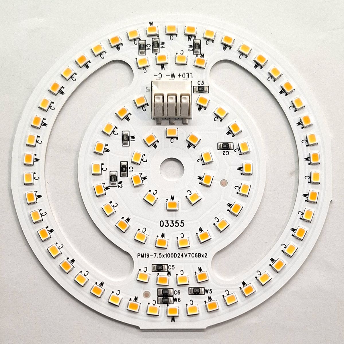 3258 led 2x8,4w 2200-3000K
